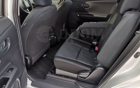 Toyota Wish II, 2012 год, 1 550 000 рублей, 15 фотография