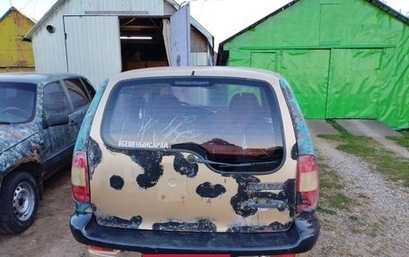 Chevrolet Niva I рестайлинг, 2005 год, 160 000 рублей, 3 фотография