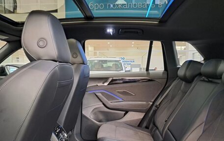 Volkswagen Tiguan, 2025 год, 5 070 000 рублей, 20 фотография