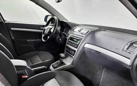 Skoda Octavia, 2012 год, 950 000 рублей, 11 фотография