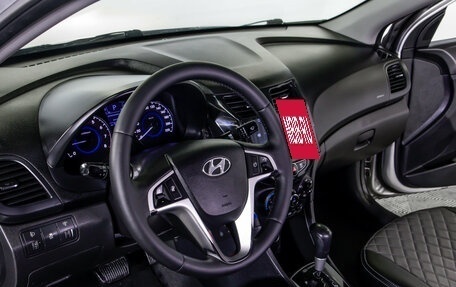 Hyundai Solaris II рестайлинг, 2011 год, 528 000 рублей, 10 фотография