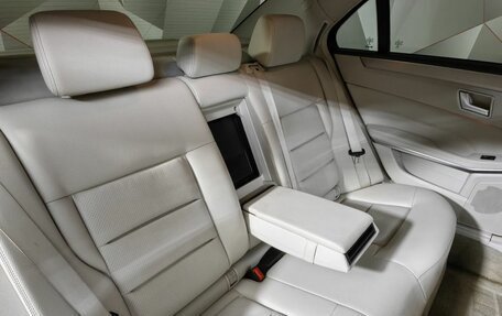 Mercedes-Benz E-Класс, 2013 год, 1 845 000 рублей, 17 фотография