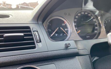 Mercedes-Benz C-Класс, 2008 год, 1 300 000 рублей, 7 фотография