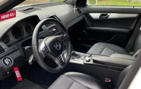 Mercedes-Benz C-Класс, 2008 год, 1 300 000 рублей, 6 фотография