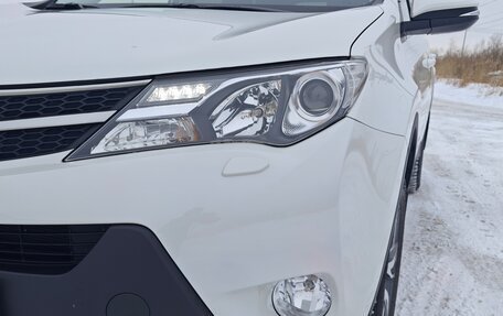 Toyota RAV4, 2014 год, 2 450 000 рублей, 6 фотография