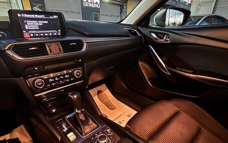 Mazda 6, 2018 год, 2 390 000 рублей, 11 фотография