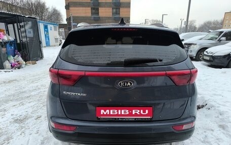 KIA Sportage IV рестайлинг, 2017 год, 2 000 000 рублей, 6 фотография