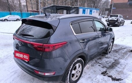 KIA Sportage IV рестайлинг, 2017 год, 2 000 000 рублей, 7 фотография