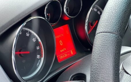 Opel Astra J, 2011 год, 789 000 рублей, 26 фотография