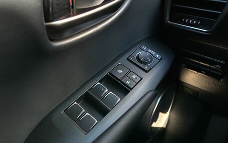 Lexus NX I, 2018 год, 2 699 000 рублей, 18 фотография