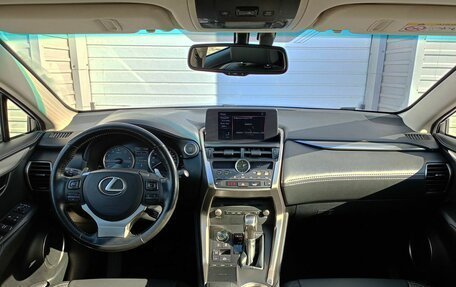 Lexus NX I, 2018 год, 2 699 000 рублей, 17 фотография