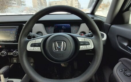 Honda Fit, 2020 год, 1 850 000 рублей, 7 фотография