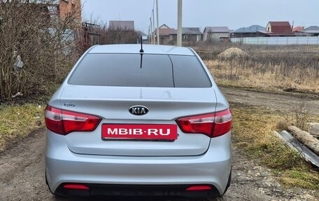 KIA Rio III рестайлинг, 2014 год, 848 000 рублей, 2 фотография