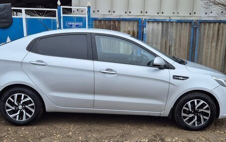 KIA Rio III рестайлинг, 2014 год, 848 000 рублей, 13 фотография