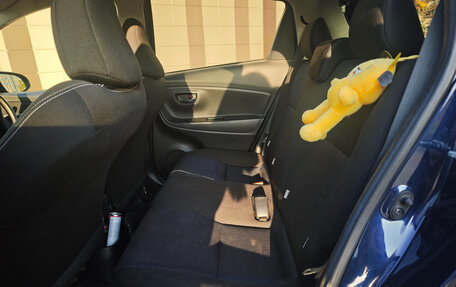 Toyota Vitz, 2018 год, 900 000 рублей, 9 фотография