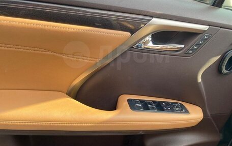 Lexus RX IV рестайлинг, 2016 год, 5 300 000 рублей, 14 фотография