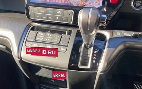 Honda Stepwgn IV, 2022 год, 2 150 000 рублей, 10 фотография