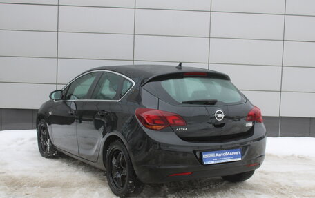 Opel Astra J, 2011 год, 648 000 рублей, 8 фотография