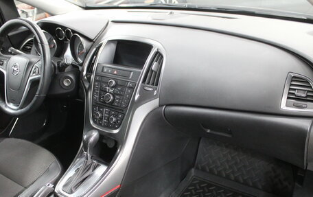 Opel Astra J, 2011 год, 648 000 рублей, 11 фотография