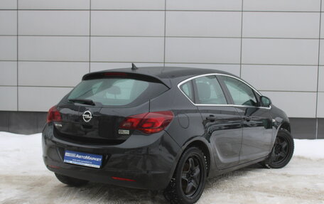 Opel Astra J, 2011 год, 648 000 рублей, 6 фотография