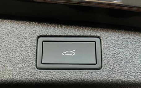 Volkswagen Tiguan, 2025 год, 4 600 000 рублей, 32 фотография