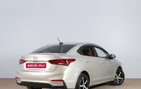 Hyundai Solaris II рестайлинг, 2017 год, 999 000 рублей, 7 фотография