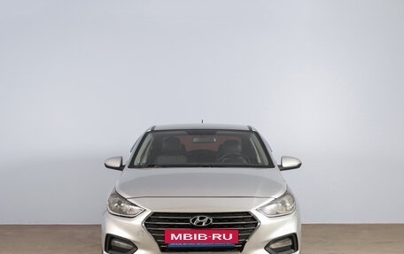 Hyundai Solaris II рестайлинг, 2017 год, 999 000 рублей, 3 фотография