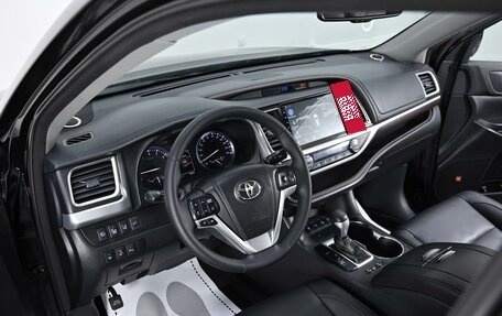 Toyota Highlander III, 2014 год, 2 499 000 рублей, 6 фотография