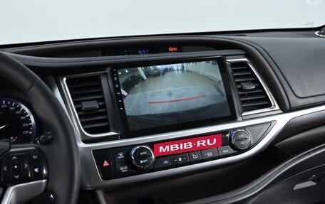 Toyota Highlander III, 2014 год, 2 499 000 рублей, 10 фотография