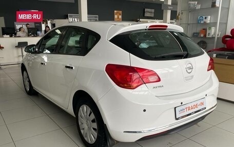Opel Astra J, 2014 год, 580 000 рублей, 6 фотография
