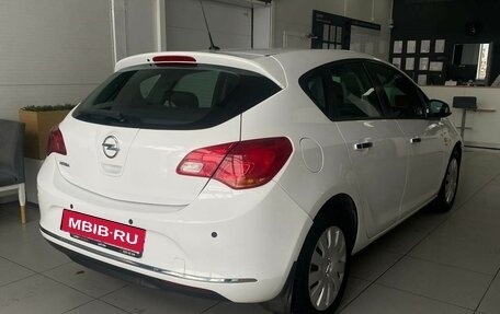 Opel Astra J, 2014 год, 580 000 рублей, 4 фотография