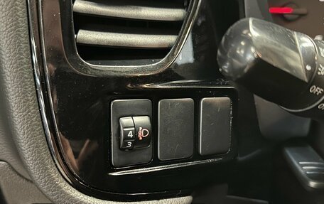 Mitsubishi Outlander III рестайлинг 3, 2013 год, 1 230 000 рублей, 9 фотография