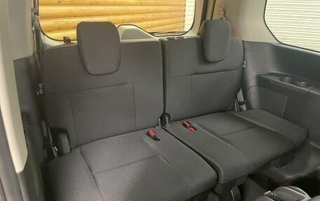 Nissan Serena, 2025 год, 2 680 000 рублей, 32 фотография