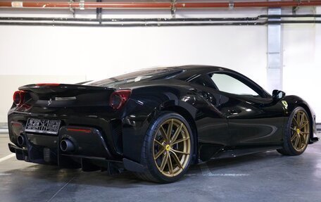 Ferrari 488, 2019 год, 75 000 000 рублей, 5 фотография