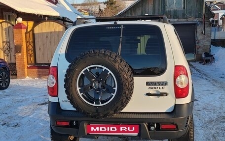 Chevrolet Niva I рестайлинг, 2015 год, 625 000 рублей, 5 фотография