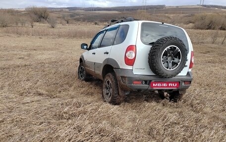 Chevrolet Niva I рестайлинг, 2015 год, 625 000 рублей, 15 фотография