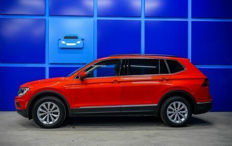 Volkswagen Tiguan II, 2017 год, 2 100 000 рублей, 3 фотография