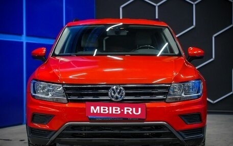 Volkswagen Tiguan II, 2017 год, 2 100 000 рублей, 4 фотография
