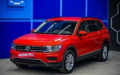 Volkswagen Tiguan II, 2017 год, 2 100 000 рублей, 2 фотография