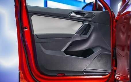 Volkswagen Tiguan II, 2017 год, 2 100 000 рублей, 15 фотография