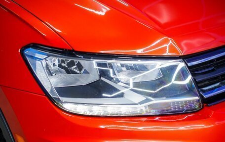 Volkswagen Tiguan II, 2017 год, 2 100 000 рублей, 19 фотография