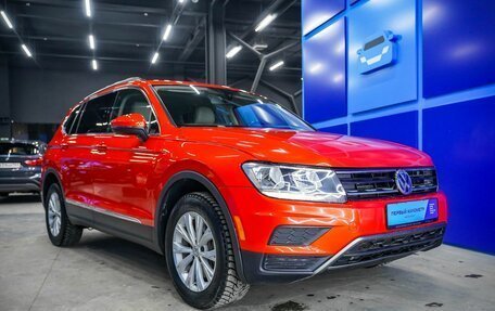Volkswagen Tiguan II, 2017 год, 2 100 000 рублей, 21 фотография