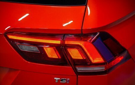 Volkswagen Tiguan II, 2017 год, 2 100 000 рублей, 23 фотография