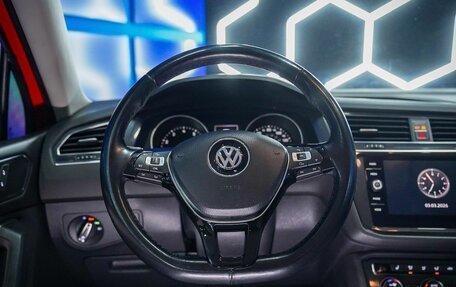 Volkswagen Tiguan II, 2017 год, 2 100 000 рублей, 30 фотография