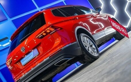 Volkswagen Tiguan II, 2017 год, 2 100 000 рублей, 24 фотография