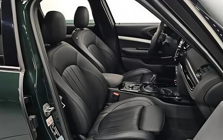 MINI Clubman, 2023 год, 4 965 000 рублей, 12 фотография