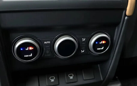 Land Rover Defender II, 2025 год, 16 180 000 рублей, 14 фотография