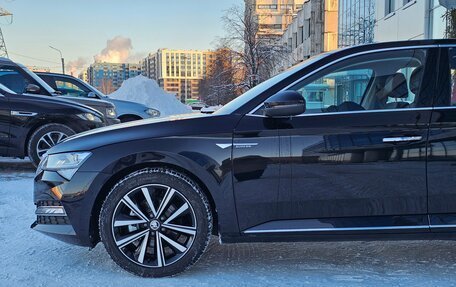 Skoda Superb III рестайлинг, 2025 год, 3 350 000 рублей, 8 фотография