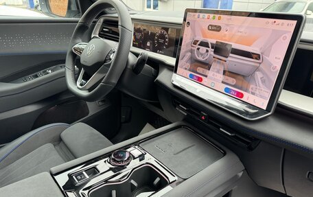 Volkswagen Teramont, 2025 год, 6 345 000 рублей, 17 фотография