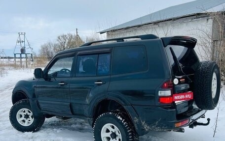 Mitsubishi Pajero III рестайлинг, 2000 год, 600 000 рублей, 2 фотография